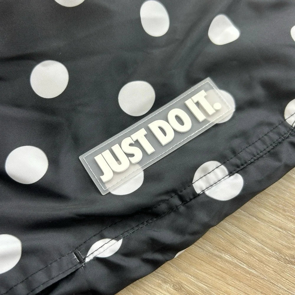 NWT NIKE Sportswear Medium JDI Do It White Polka Dot Woven 6